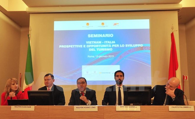 ກອງປະຊຸມສຳມະນາສົ່ງເສີມການທ່ອງທ່ຽວຫວຽດນາມ - ອີຕາລີ